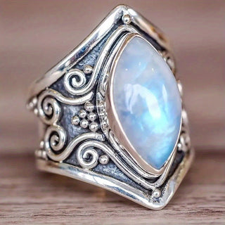 Eleanor | Vintage Moonstone Party Ring