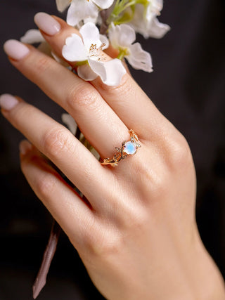 Ellie | Moonstone Ring Sterling Silver