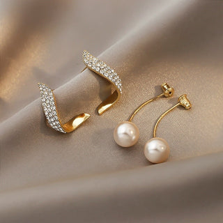 Hallie | Pearl Earrings in Gold