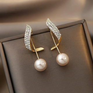 Hallie | Pearl Earrings in Gold