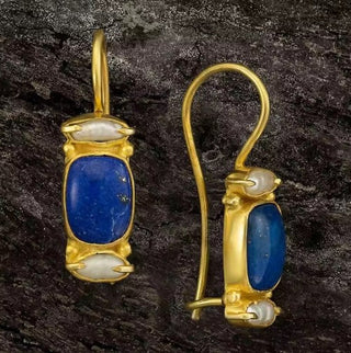 Vintage  Blue Stone Dangle Earrings