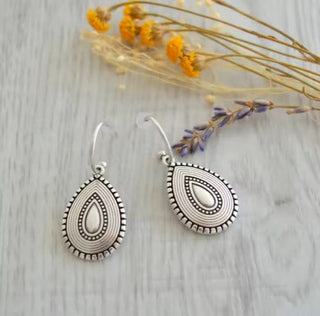 Vintage Waterdrop Geometry Dangle Earrings