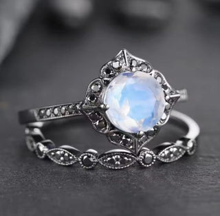Vintage Silver Color Flower Round Ring