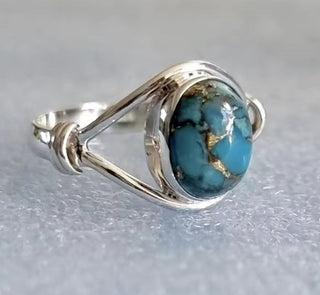 Vintage Exquisite Ethnic Style Green Stone Ring