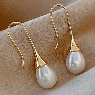 Vintage Water Drop Pearl Earrings