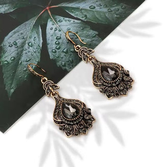Vintage Crystal Drop Earrings