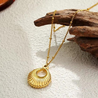 Vintage Round Bead Chain Gold Necklace