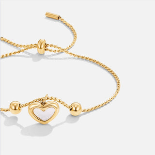 Noelle | Everlasting Heart Bracelet