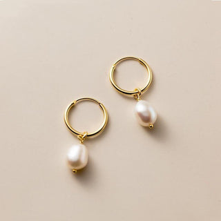 Bella | Freshwater Pearl Earrings