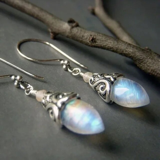 Lyla | Vintage Moonstone Drop Earrings